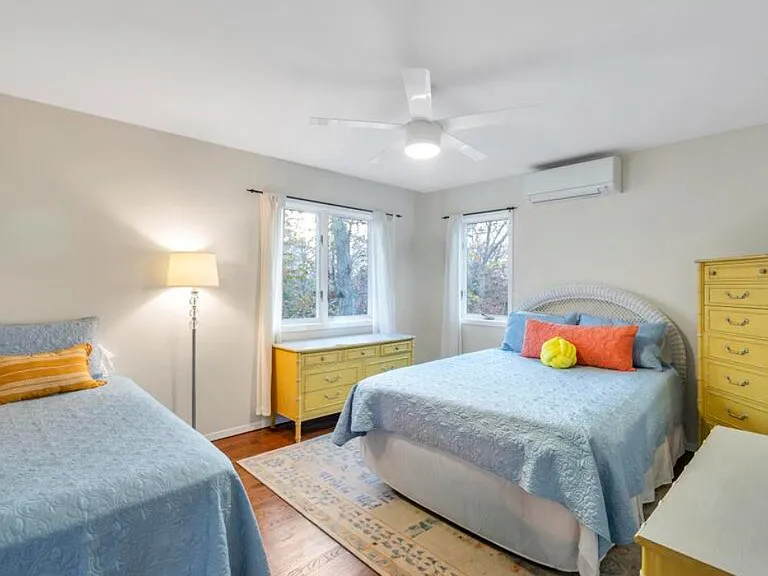 51 Roses Grove Rd — Photo 24