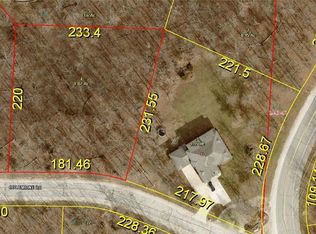 7 Columbine Rd, Lake Ozark, MO 65049