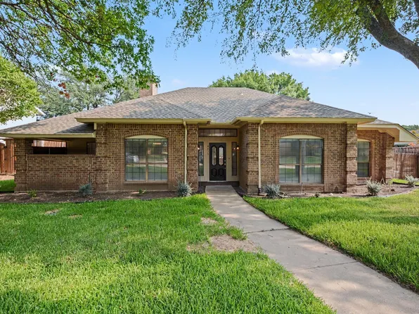 4425 Avonshire Ln, Plano, TX 75093