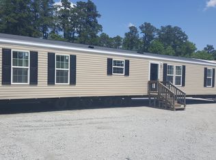 1233 S Jk Powell Blvd #16710, Whiteville, NC 28472