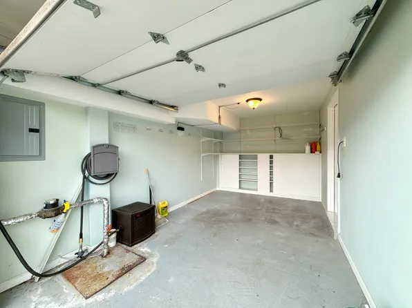 139 Kiswick Street image 26 of 31