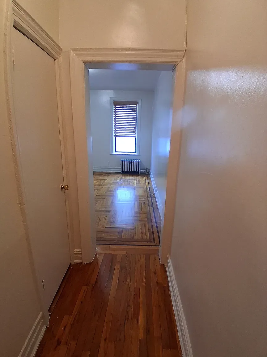 438 52nd Street — Photo 3