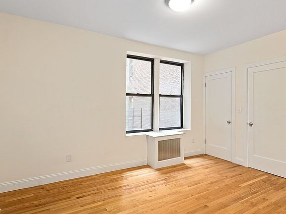5th image of 251 W 71st St APT 1D