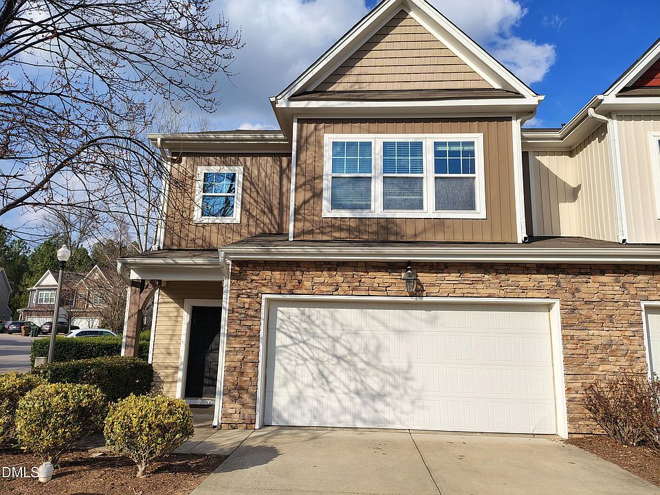 1st image of 831 Davidson Point Rd