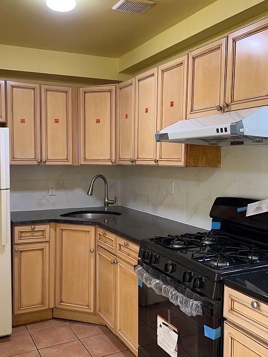 1st image of 43-03 156th St Floor 1