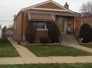 12322 S Throop St, Calumet Park, IL 60827