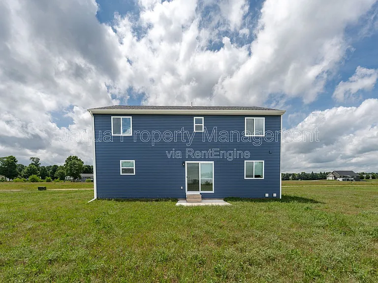 48265 Silver Oaks W — Photo 22