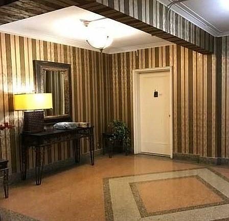 2nd image of 2340 Linwood Ave APT 4C