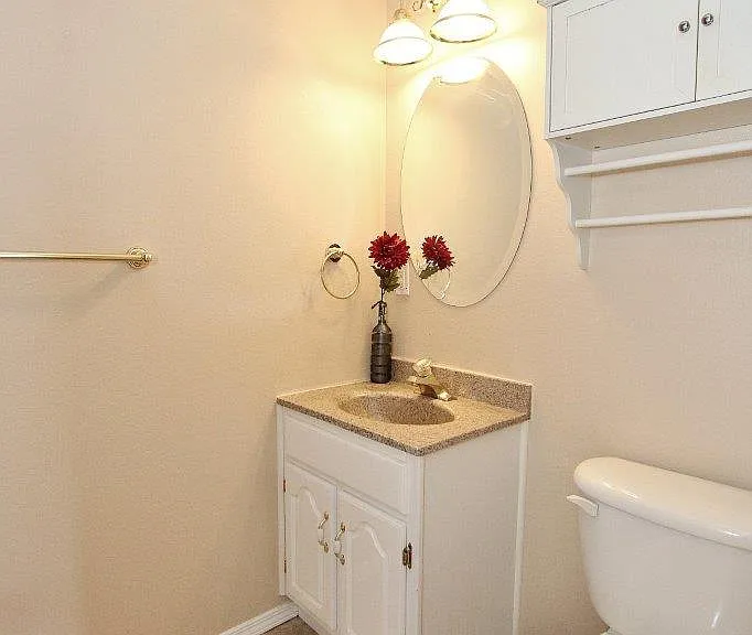 6177 S Peppertree Ave — Photo 3