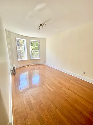 Rented by Compass | media 3
