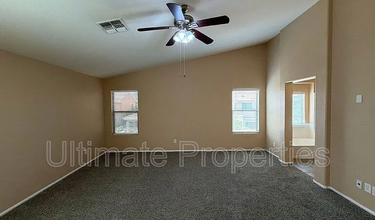 4245 E Folgers Rd — Photo 12