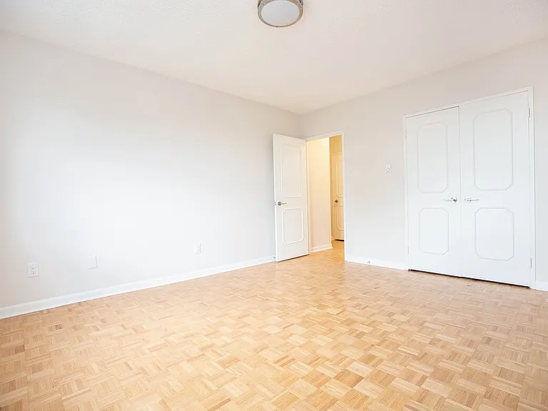 1155 Grant Ave — Photo 28