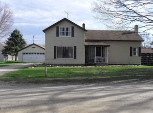 10080 Rentsman St NE, Cedar Springs, MI 49319