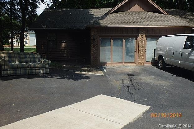 1st image of 2798 Woodridge Dr #A-1