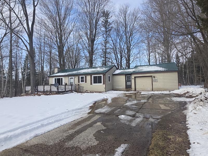 1st image of 8446 Bamfield Rd