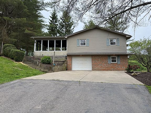 2nd image of 363 Ashley Rd