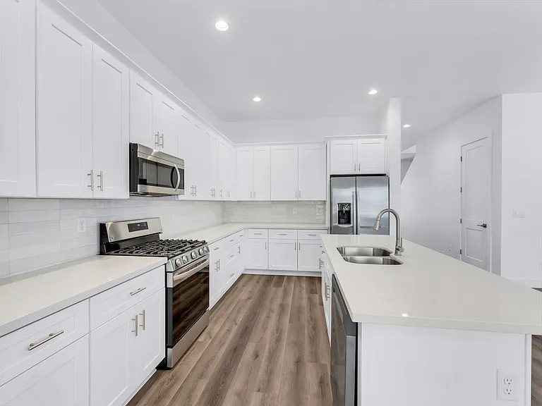 3219 E Copperleaf Ln — Photo 13