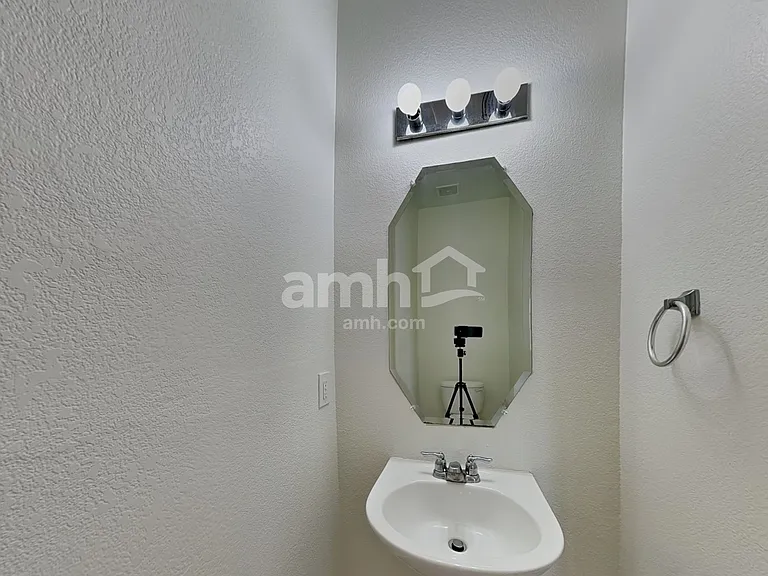 4408 Sycamore Rd — Photo 9