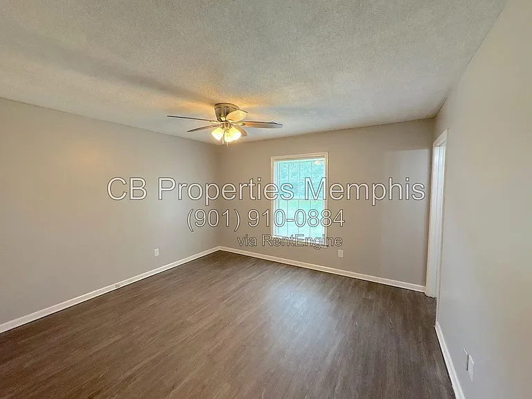 4872 Burgess Cv — Photo 4