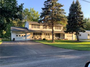 604 Densmore St, Albion, NY 14411