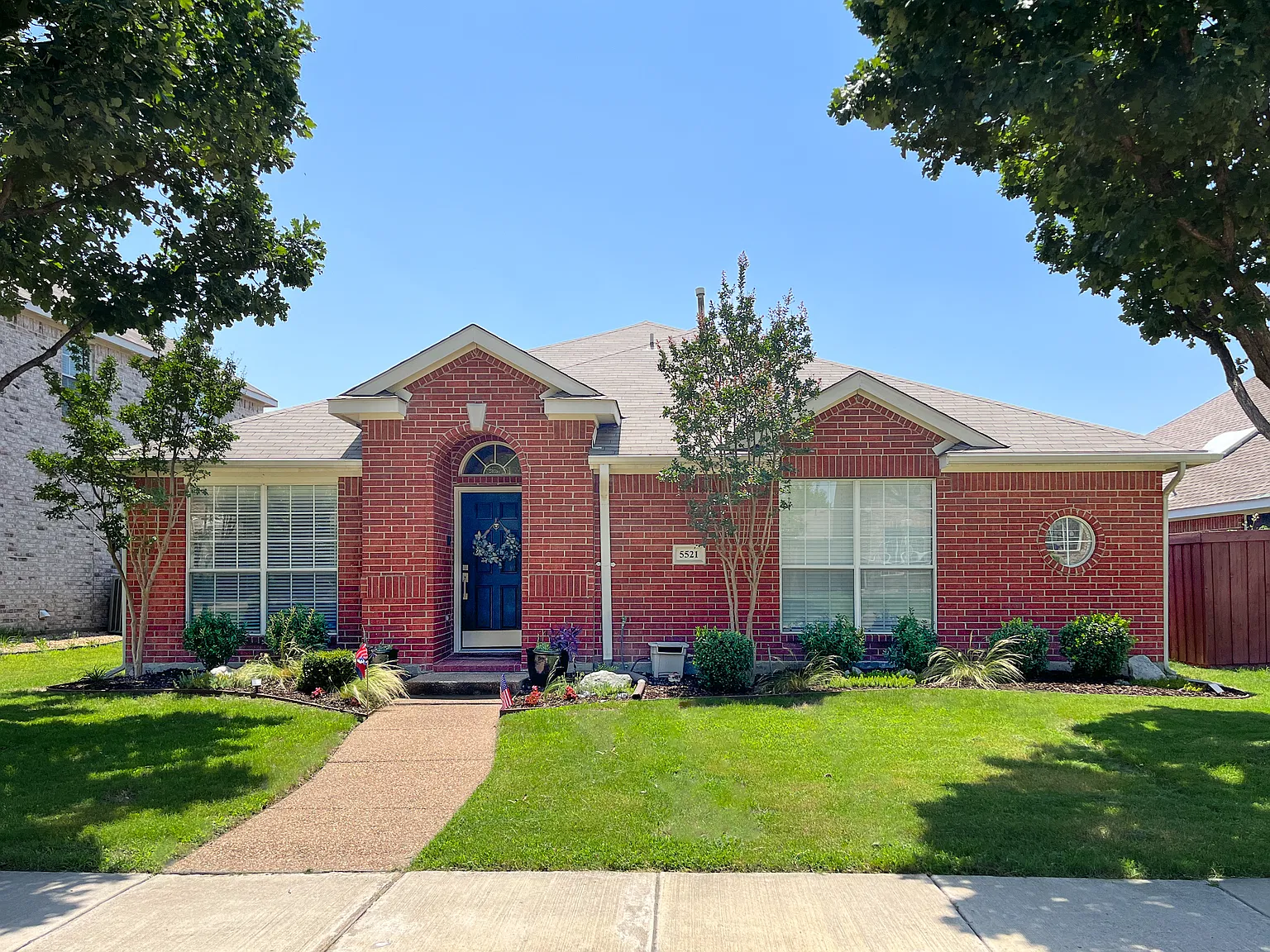 3 bed, 2020 sqft, $2,945 — Photo 3