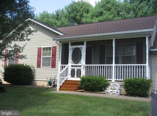 57 Cottontail Ct, Charles Town, WV 25414