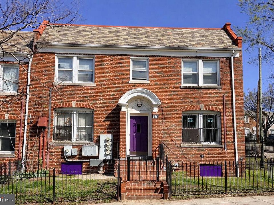 1st image of 1324 Adams St NE APT 2