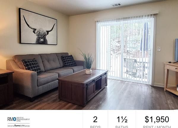 1st image of 3883 Vale Dr