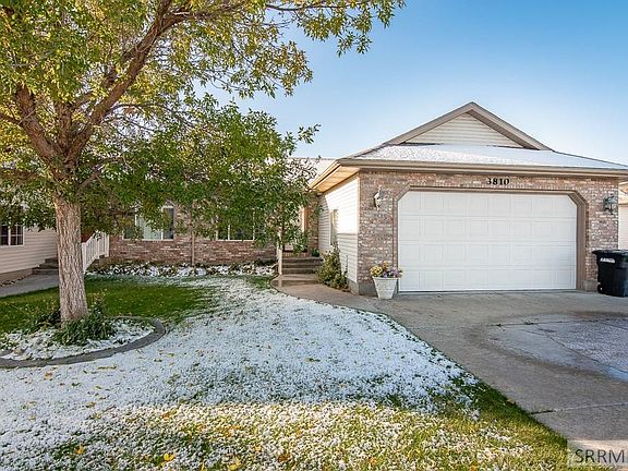 2nd image of 3810 E Heartland Cir