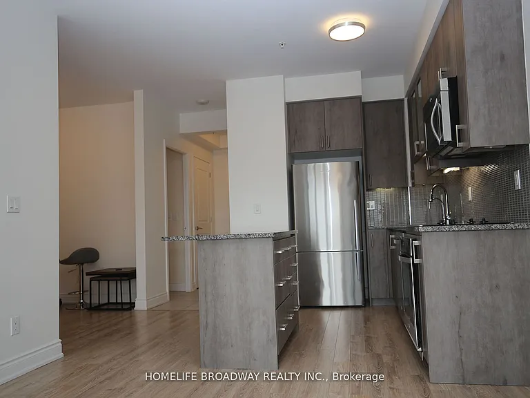 9090 Yonge St #1606B — Photo 10