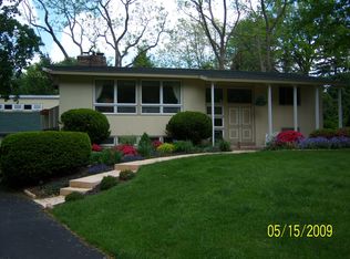 122 Knollwood Dr, Lansdale, PA 19446