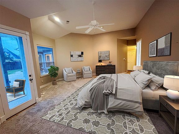 4th image of 13523 Pegasus Rd