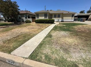 626 Charlana Dr, Bakersfield, CA 93308