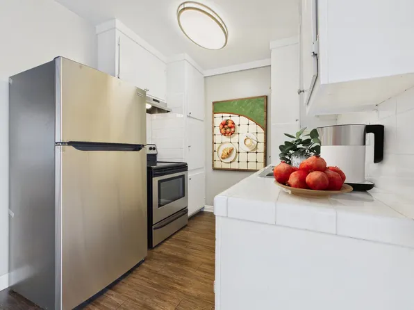 Kittridge Apartments
