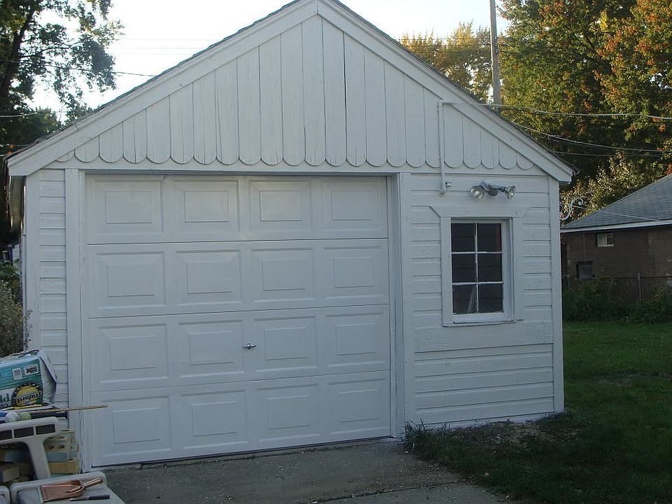 2nd image of 2409 Bacon Ave