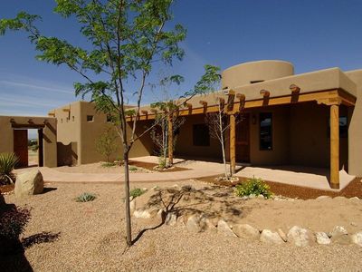 37 Penny Ln, Santa Fe, NM, 87507
