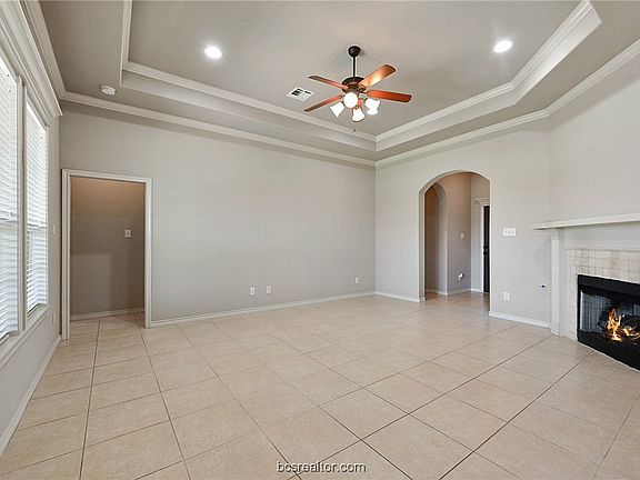 4th image of 4008 Sunny Meadow Brook Ct