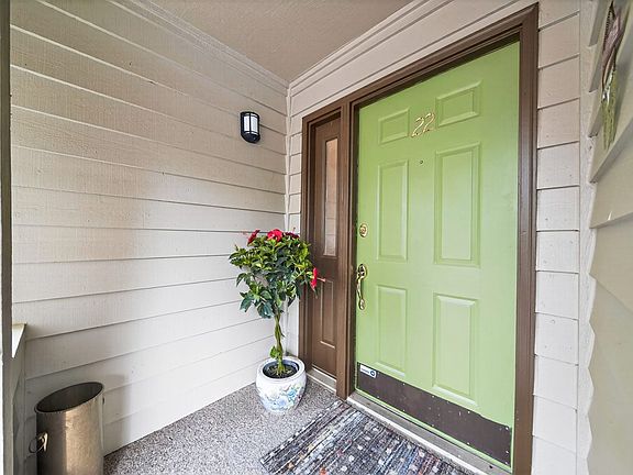 2nd image of 6400 Green Island Dr APT 22
