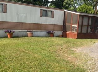 900 Jade Ave, Altoona, PA 16602