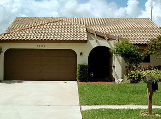 7730 Solimar Cir, Boca Raton, FL 33433