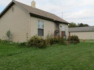 9402 Main St, Amherst Junction, WI 54407