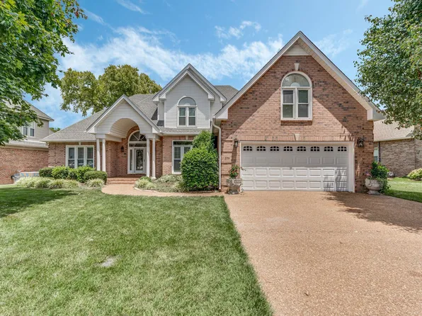203 Black Hawk Way, Murfreesboro, TN 37127