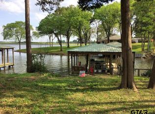 679 Anderson Co Rd #308, Frankston, TX 75763