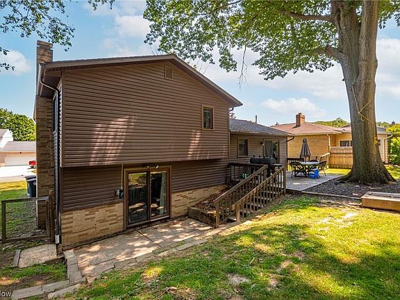 5th image of 2130 Wedgewood Dr