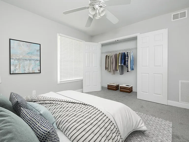 Doral Apartments — Photo 21