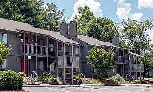 2nd image of 1270 Volunteer Pkwy APT F20