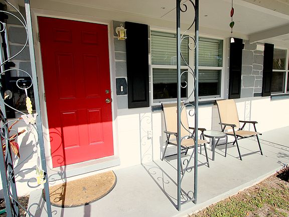 2nd image of 5625 31st Ave N