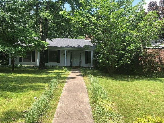 4th image of 1372 W Twin Springs St