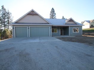 17714 W Sheltered Ct, Hauser, ID 83854