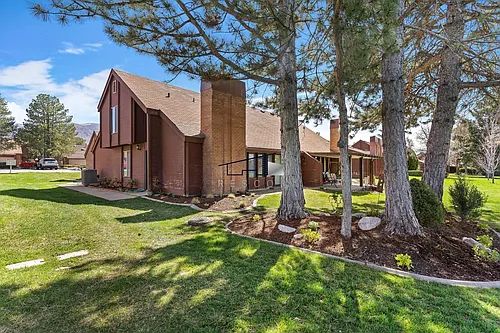 26 White Barn Dr Photo 1